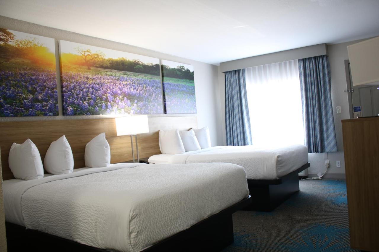 Days Inn By Wyndham Waco University Area エクステリア 写真