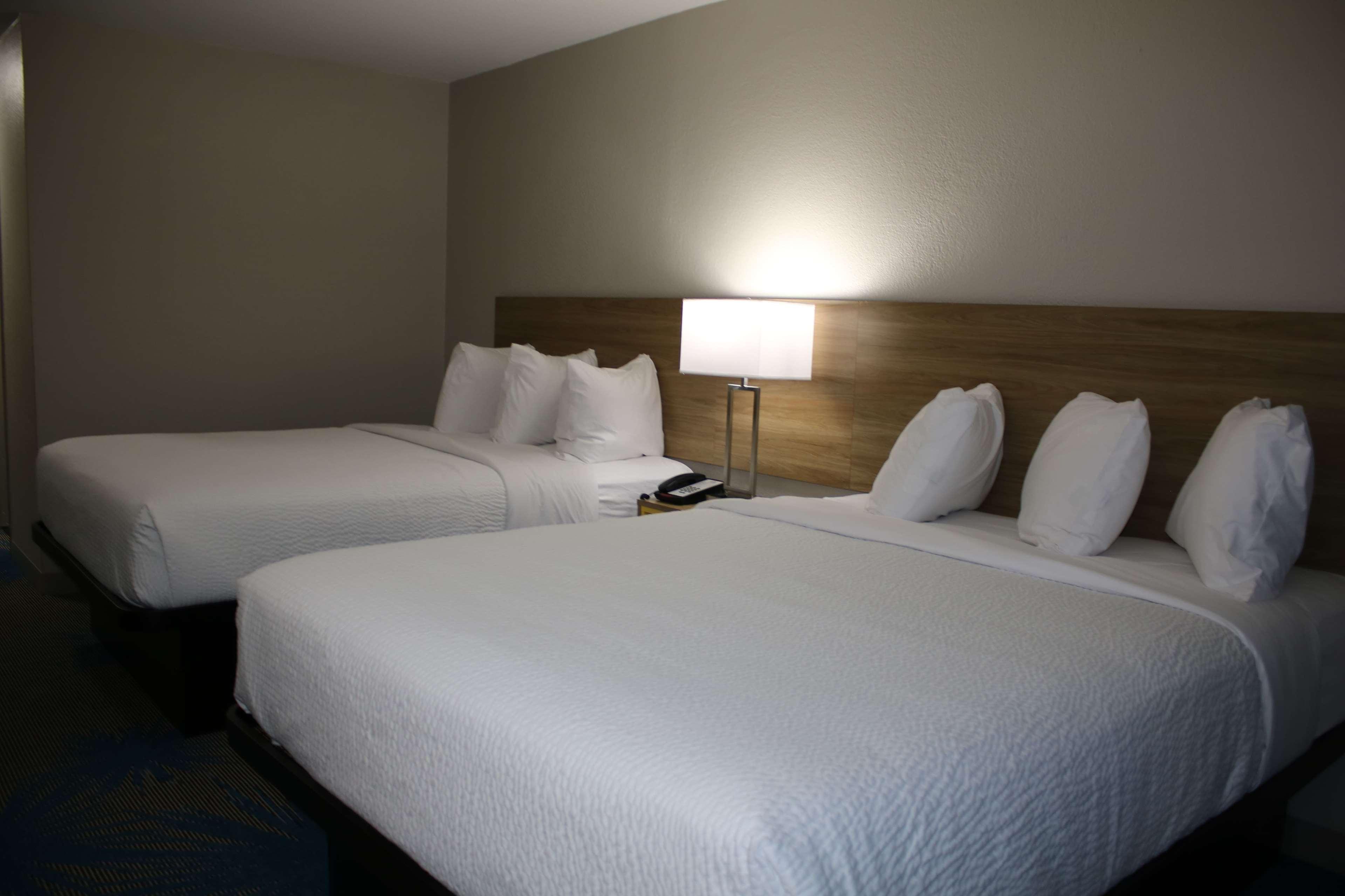 Days Inn By Wyndham Waco University Area エクステリア 写真