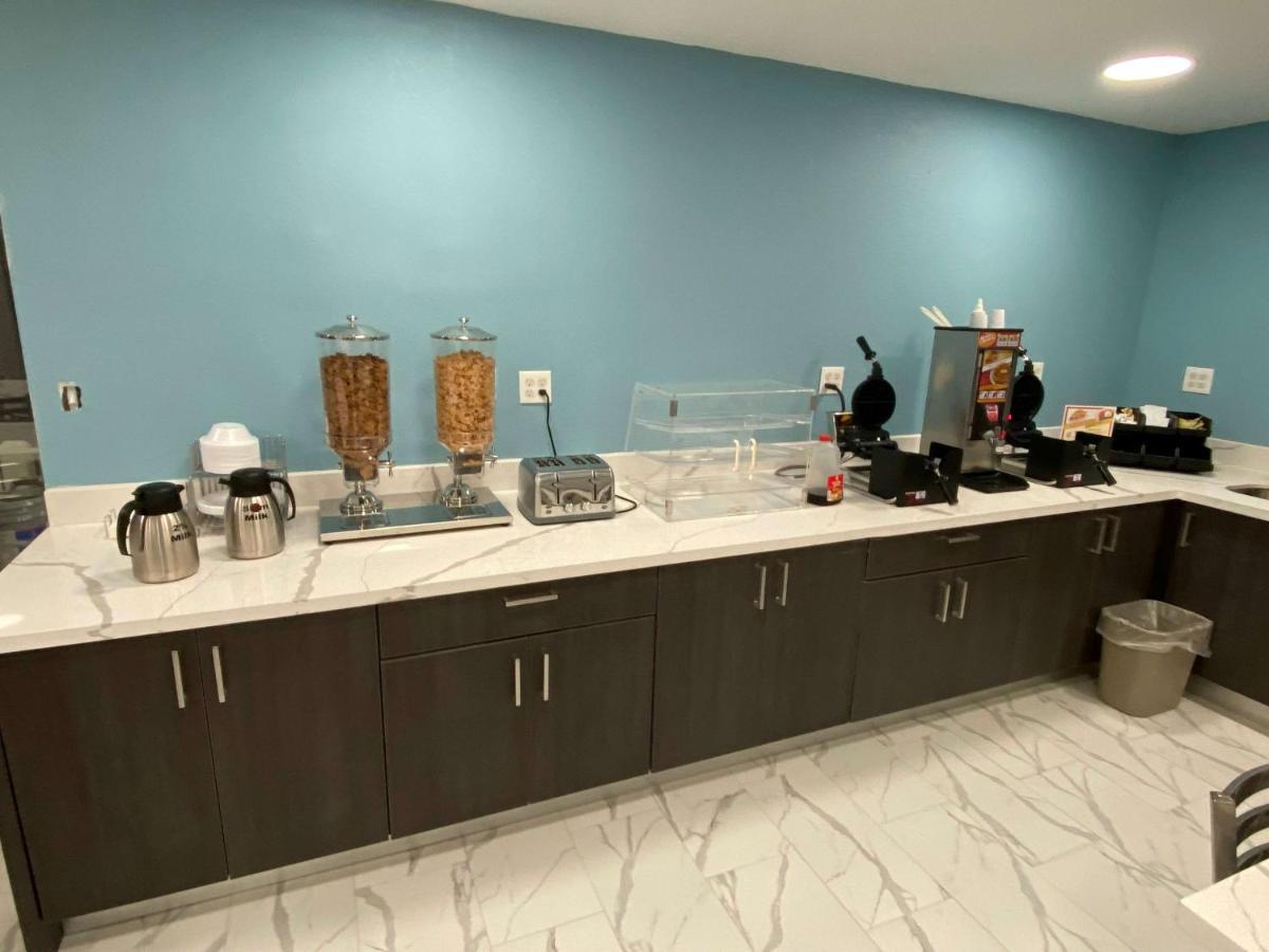Days Inn By Wyndham Waco University Area エクステリア 写真