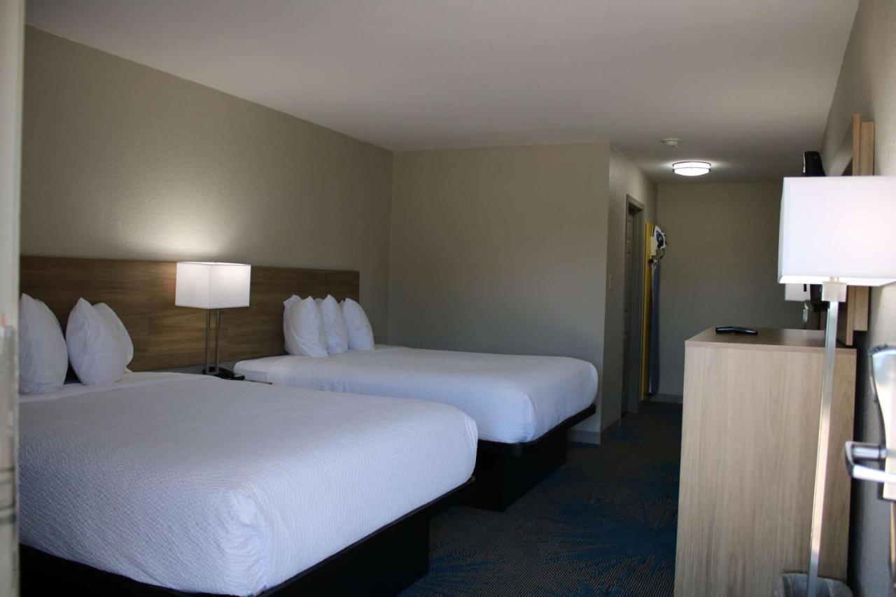 Days Inn By Wyndham Waco University Area エクステリア 写真
